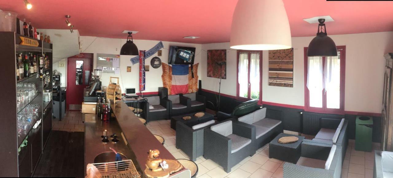 Hotel Restaurant La Place Malay-le-Grand Exterior foto